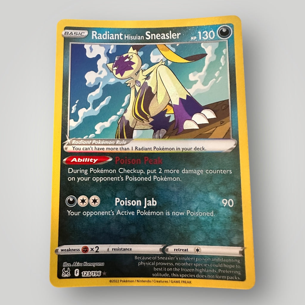 Radiant Hisuian Sneasler 123/196 Lost Origin Pokemon Card